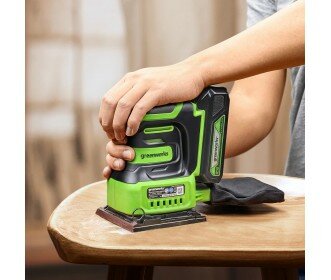 Greenworks 24 Volt Accu schuurmachine G24SS14K2 (incl. accu &amp; lader)