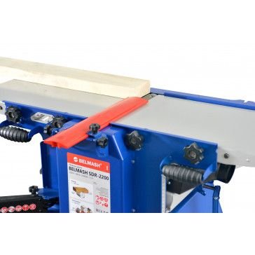 Actie,  Vlak-, van Diktebank met 3-beitels, capaciteit 270x120-mm en 3-PK Inductie-motor 